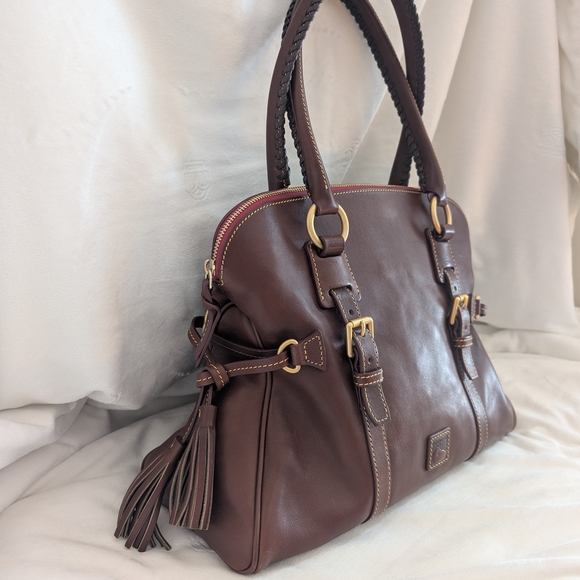 Dooney & Bourke Florentine Large Domed Buckle Satchel Chestnut Brown NWT - Picture 4 of 16